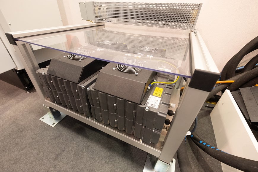 Keeping load peaks down and operational reliability up